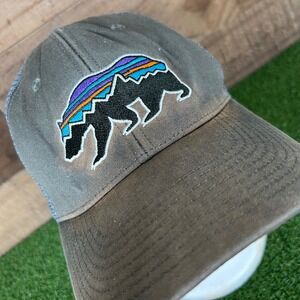 Patagonia Bear Trucker Hat Cap Gray Organic‎ Cotton Mesh Back Adjustable